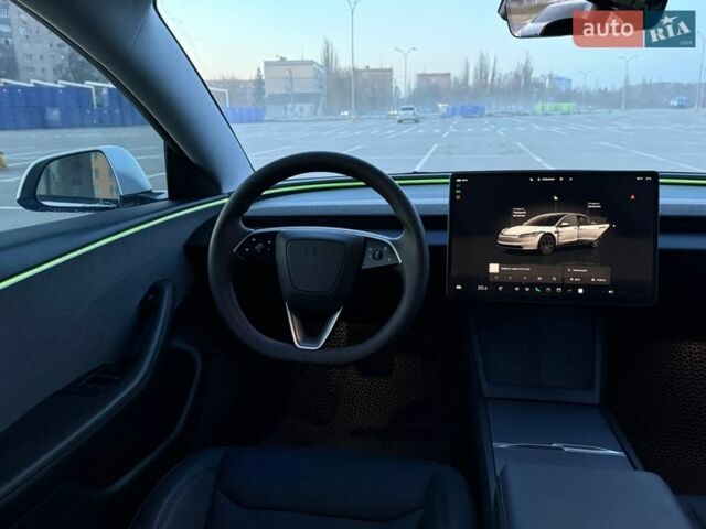 Белый Тесла Модель 3, объемом двигателя 0 л и пробегом 15 тыс. км за 25300 $, фото 16 на Automoto.ua