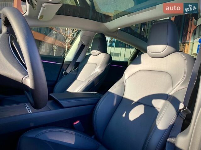 Белый Тесла Модель 3, объемом двигателя 0 л и пробегом 1 тыс. км за 36000 $, фото 18 на Automoto.ua