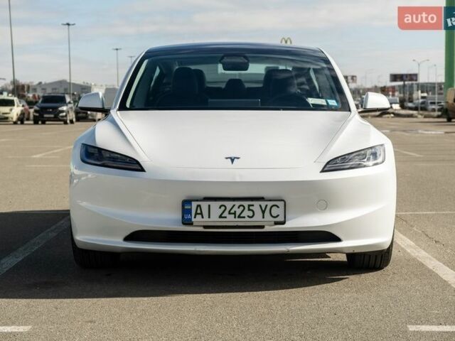 Білий Тесла Модель 3, об'ємом двигуна 0 л та пробігом 27 тис. км за 34000 $, фото 5 на Automoto.ua