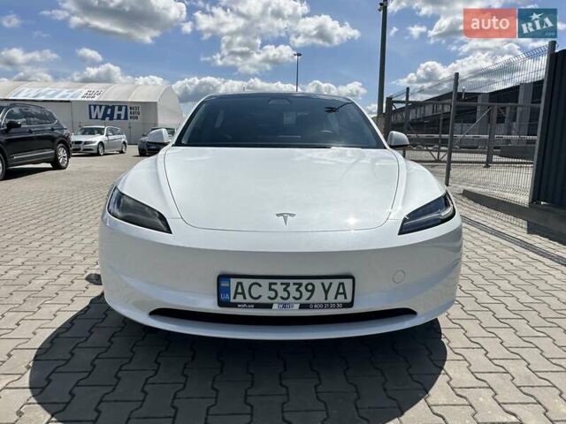 Белый Тесла Модель 3, объемом двигателя 0 л и пробегом 4 тыс. км за 28500 $, фото 7 на Automoto.ua