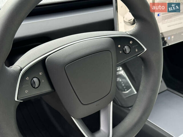 Білий Тесла Модель 3, об'ємом двигуна 0 л та пробігом 3 тис. км за 29000 $, фото 10 на Automoto.ua