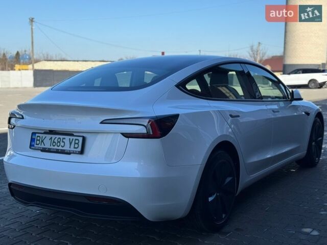 Білий Тесла Модель 3, об'ємом двигуна 0 л та пробігом 1 тис. км за 28999 $, фото 26 на Automoto.ua