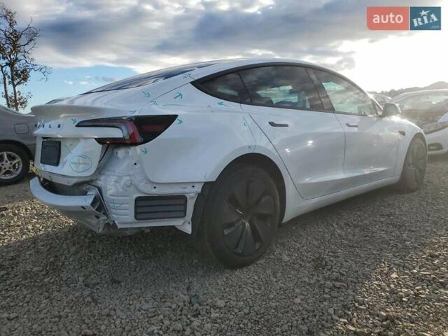 Білий Тесла Модель 3, об'ємом двигуна 0 л та пробігом 3 тис. км за 12500 $, фото 2 на Automoto.ua