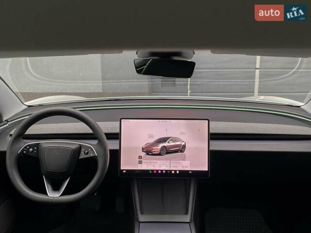 Білий Тесла Модель 3, об'ємом двигуна 0 л та пробігом 4 тис. км за 33999 $, фото 16 на Automoto.ua