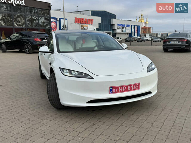 Білий Тесла Модель 3, об'ємом двигуна 0 л та пробігом 3 тис. км за 29000 $, фото 18 на Automoto.ua