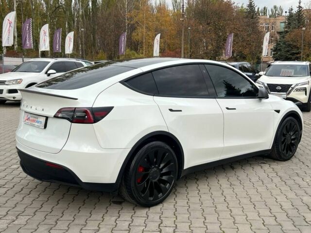 Тесла Модель 3 2021 в Кривом Роге на Automoto.ua Белый Тесла Модель 3, объемом двигателя 0 л и пробегом 61 тыс. км за 29500 $, фото 5 на Automoto.ua