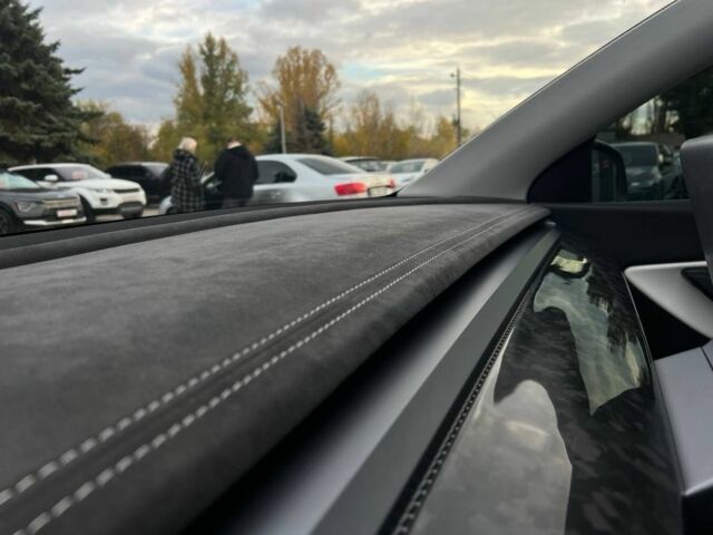 Тесла Модель 3 2021 в Кривом Роге на Automoto.ua Белый Тесла Модель 3, объемом двигателя 0 л и пробегом 61 тыс. км за 29500 $, фото 12 на Automoto.ua