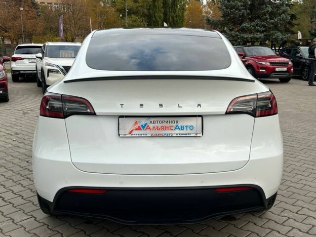 Тесла Модель 3 2021 в Кривом Роге на Automoto.ua Белый Тесла Модель 3, объемом двигателя 0 л и пробегом 61 тыс. км за 29500 $, фото 4 на Automoto.ua