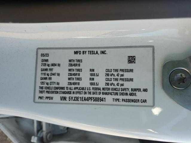 Білий Тесла Модель 3, об'ємом двигуна 0 л та пробігом 19 тис. км за 14000 $, фото 11 на Automoto.ua