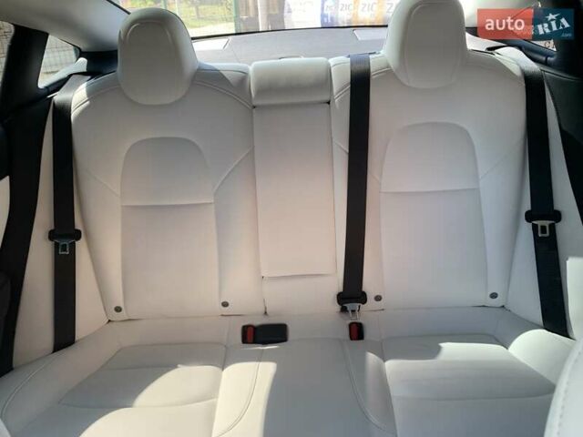 Бежевий Тесла Модель 3, об'ємом двигуна 0 л та пробігом 88 тис. км за 19500 $, фото 5 на Automoto.ua