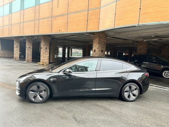 Черный Тесла Модель 3, объемом двигателя 0 л и пробегом 85 тыс. км за 16900 $, фото 5 на Automoto.ua