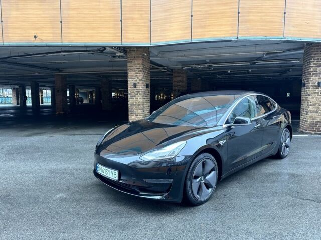 Черный Тесла Модель 3, объемом двигателя 0 л и пробегом 85 тыс. км за 16900 $, фото 6 на Automoto.ua