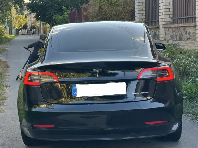 Черный Тесла Модель 3, объемом двигателя 0 л и пробегом 206 тыс. км за 14848 $, фото 3 на Automoto.ua