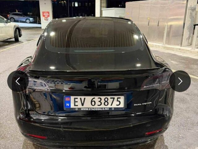 Черный Тесла Модель 3, объемом двигателя 0 л и пробегом 235 тыс. км за 17917 $, фото 4 на Automoto.ua