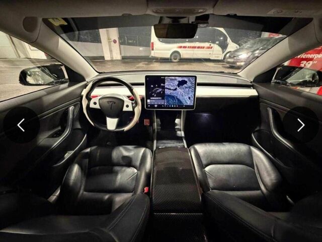 Черный Тесла Модель 3, объемом двигателя 0 л и пробегом 235 тыс. км за 17917 $, фото 5 на Automoto.ua