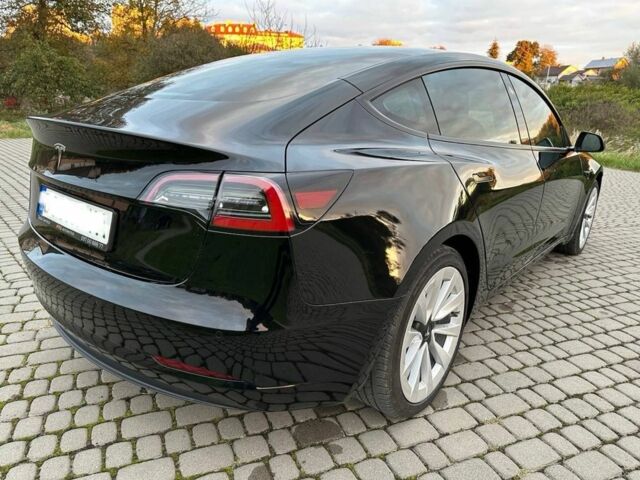 Чорний Тесла Модель 3, об'ємом двигуна 0 л та пробігом 70 тис. км за 17400 $, фото 3 на Automoto.ua