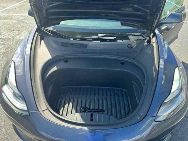 Чорний Тесла Модель 3, об'ємом двигуна 0 л та пробігом 168 тис. км за 5900 $, фото 6 на Automoto.ua