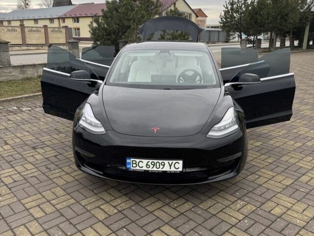 Черный Тесла Модель 3, объемом двигателя 0 л и пробегом 116 тыс. км за 18700 $, фото 12 на Automoto.ua