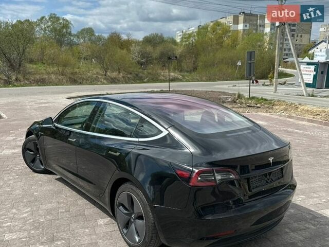 Чорний Тесла Модель 3, об'ємом двигуна 0 л та пробігом 200 тис. км за 13100 $, фото 3 на Automoto.ua