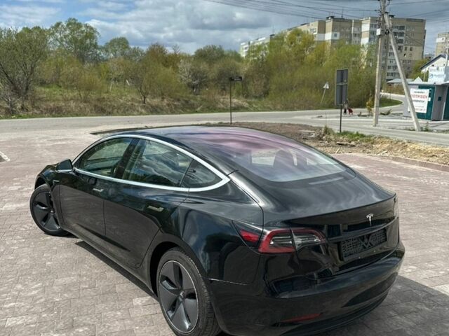 Чорний Тесла Модель 3, об'ємом двигуна 0 л та пробігом 200 тис. км за 12500 $, фото 3 на Automoto.ua