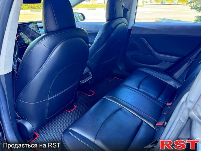Чорний Тесла Модель 3, об'ємом двигуна 0 л та пробігом 149 тис. км за 23500 $, фото 11 на Automoto.ua