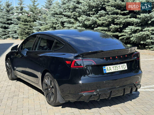 Черный Тесла Модель 3, объемом двигателя 0 л и пробегом 160 тыс. км за 22000 $, фото 2 на Automoto.ua