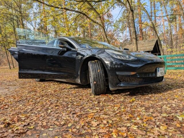 Черный Тесла Модель 3, объемом двигателя 0 л и пробегом 130 тыс. км за 17500 $, фото 8 на Automoto.ua