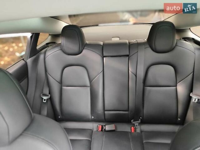 Черный Тесла Модель 3, объемом двигателя 0 л и пробегом 140 тыс. км за 10700 $, фото 9 на Automoto.ua