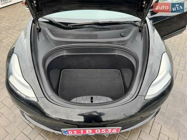 Чорний Тесла Модель 3, об'ємом двигуна 0 л та пробігом 234 тис. км за 10900 $, фото 17 на Automoto.ua
