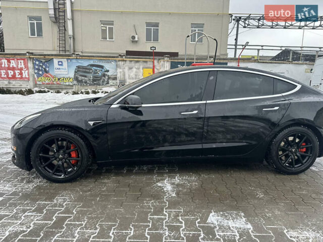 Черный Тесла Модель 3, объемом двигателя 0 л и пробегом 163 тыс. км за 15000 $, фото 2 на Automoto.ua