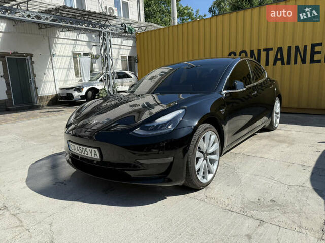 Тесла Модель 3 2018 у Умани на Automoto.ua Чорний Тесла Модель 3, об'ємом двигуна 0 л та пробігом 201 тис. км за 19000 $, фото 103 на Automoto.ua
