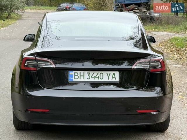 Черный Тесла Модель 3, объемом двигателя 0 л и пробегом 102 тыс. км за 18900 $, фото 4 на Automoto.ua