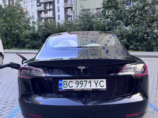 Черный Тесла Модель 3, объемом двигателя 0 л и пробегом 197 тыс. км за 15991 $, фото 2 на Automoto.ua