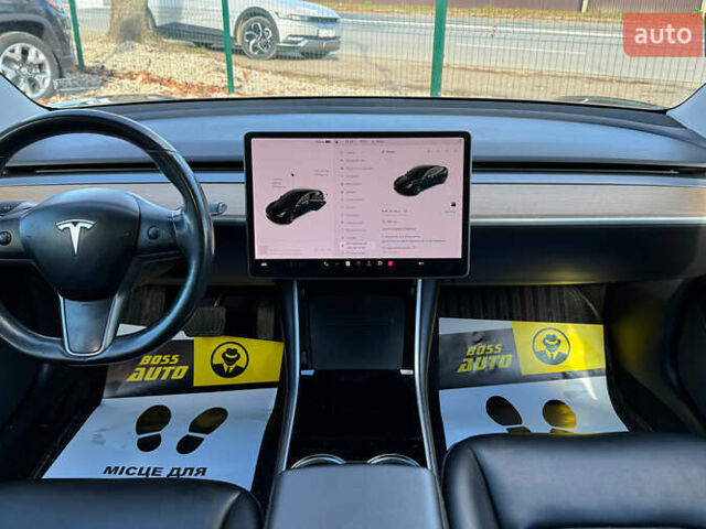 Тесла Модель 3 2018 в Коломые на Automoto.ua Черный Тесла Модель 3, объемом двигателя 0 л и пробегом 121 тыс. км за 15700 $, фото 11 на Automoto.ua