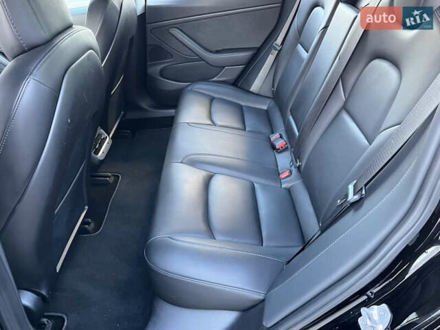 Черный Тесла Модель 3, объемом двигателя 0 л и пробегом 223 тыс. км за 15200 $, фото 23 на Automoto.ua