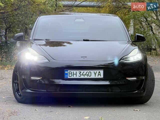Черный Тесла Модель 3, объемом двигателя 0 л и пробегом 102 тыс. км за 18900 $, фото 43 на Automoto.ua