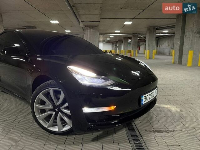 Черный Тесла Модель 3, объемом двигателя 0 л и пробегом 128 тыс. км за 17300 $, фото 2 на Automoto.ua