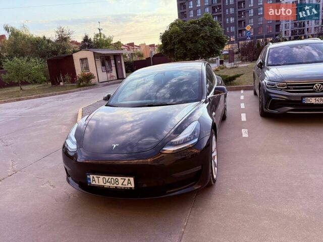 Чорний Тесла Модель 3, об'ємом двигуна 0 л та пробігом 109 тис. км за 15700 $, фото 4 на Automoto.ua