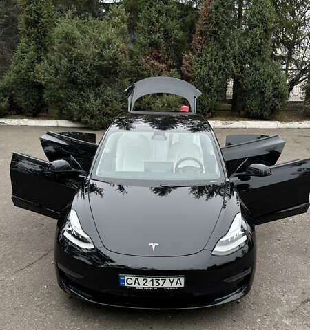 Чорний Тесла Модель 3, об'ємом двигуна 0 л та пробігом 187 тис. км за 17000 $, фото 15 на Automoto.ua