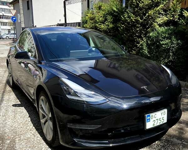 Чорний Тесла Модель 3, об'ємом двигуна 0 л та пробігом 90 тис. км за 23500 $, фото 2 на Automoto.ua