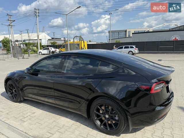 Черный Тесла Модель 3, объемом двигателя 0 л и пробегом 70 тыс. км за 16900 $, фото 2 на Automoto.ua