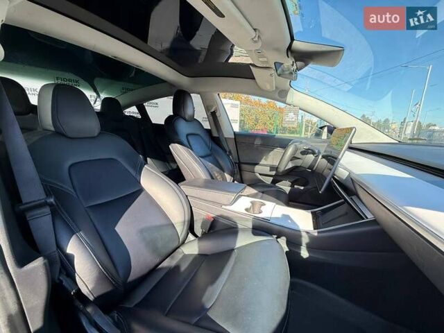 Черный Тесла Модель 3, объемом двигателя 0 л и пробегом 255 тыс. км за 12500 $, фото 12 на Automoto.ua