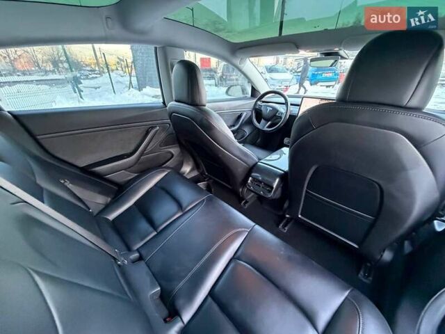 Черный Тесла Модель 3, объемом двигателя 0 л и пробегом 220 тыс. км за 13200 $, фото 9 на Automoto.ua