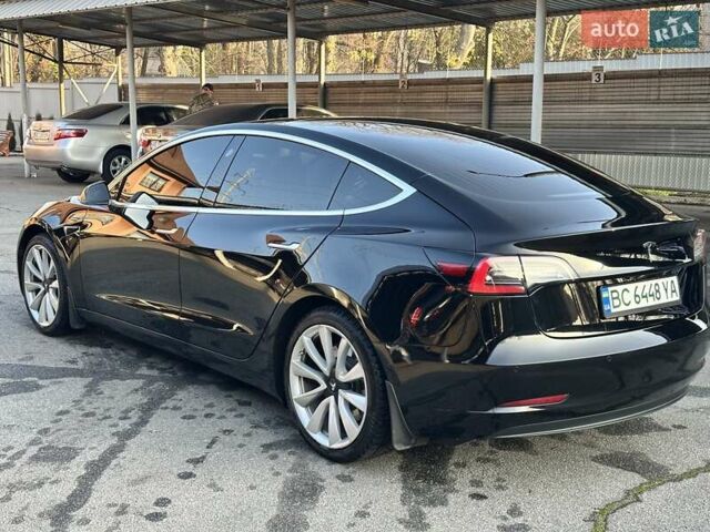 Черный Тесла Модель 3, объемом двигателя 0 л и пробегом 75 тыс. км за 15899 $, фото 5 на Automoto.ua
