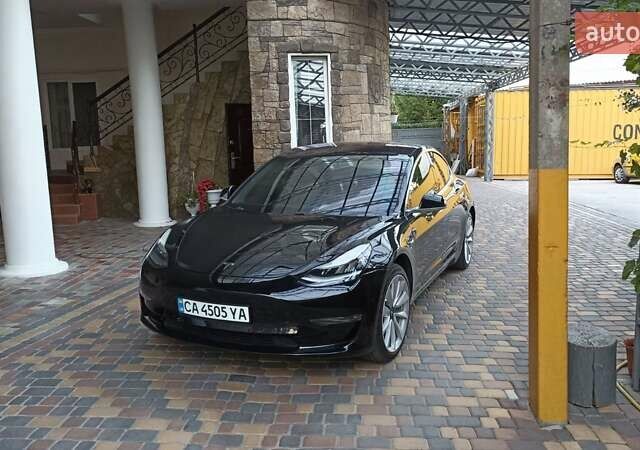 Тесла Модель 3 2018 у Умани на Automoto.ua Чорний Тесла Модель 3, об'ємом двигуна 0 л та пробігом 201 тис. км за 19000 $, фото 79 на Automoto.ua
