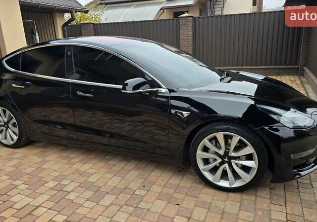Чорний Тесла Модель 3, об'ємом двигуна 0 л та пробігом 103 тис. км за 19000 $, фото 6 на Automoto.ua