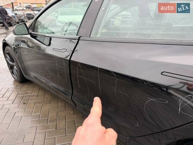 Чорний Тесла Модель 3, об'ємом двигуна 0 л та пробігом 234 тис. км за 10900 $, фото 8 на Automoto.ua