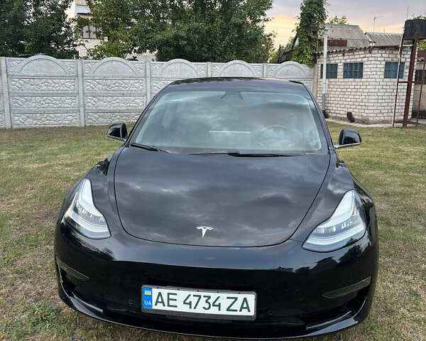 Чорний Тесла Модель 3, об'ємом двигуна 0 л та пробігом 86 тис. км за 22700 $, фото 7 на Automoto.ua