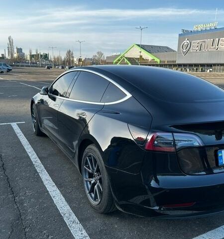 Чорний Тесла Модель 3, об'ємом двигуна 0 л та пробігом 65 тис. км за 20700 $, фото 7 на Automoto.ua