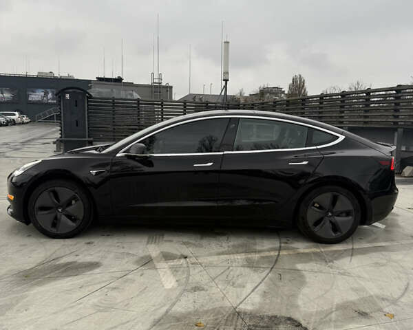 Черный Тесла Модель 3, объемом двигателя 0 л и пробегом 130 тыс. км за 15100 $, фото 7 на Automoto.ua